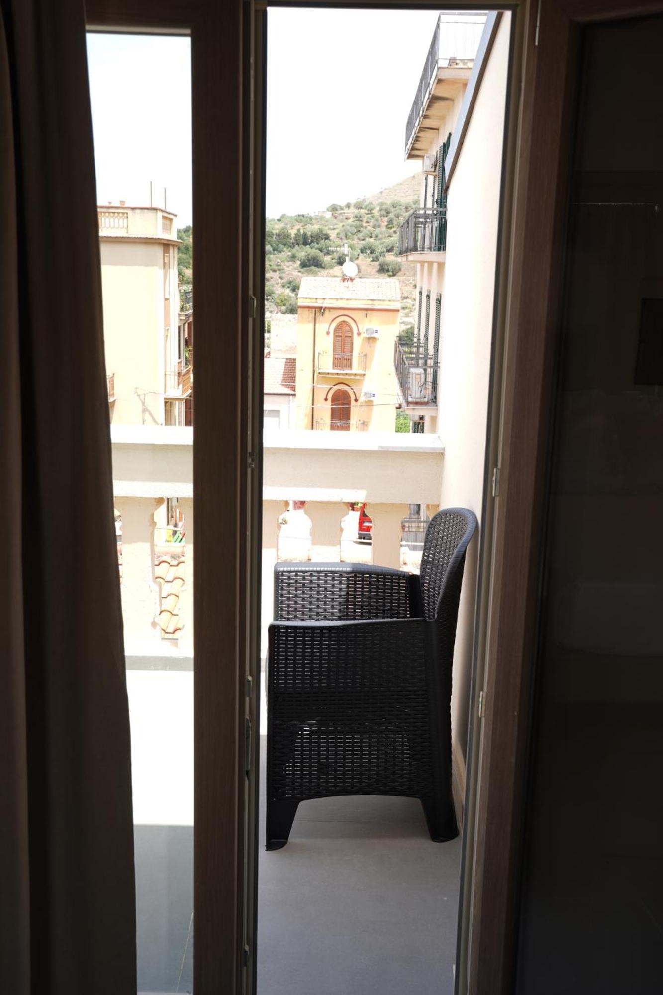 Ducas Rooms And Suite 라스카리 외부 사진