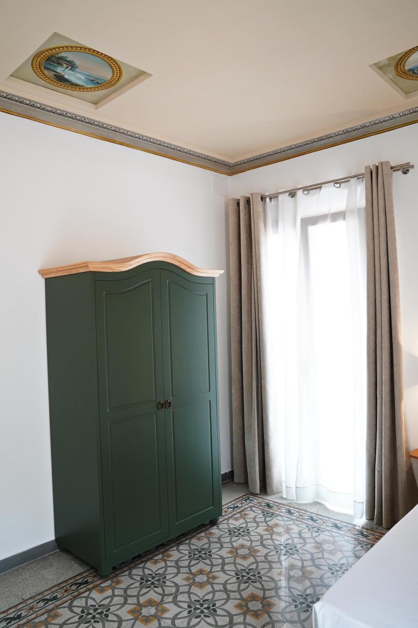 Ducas Rooms And Suite 라스카리 외부 사진
