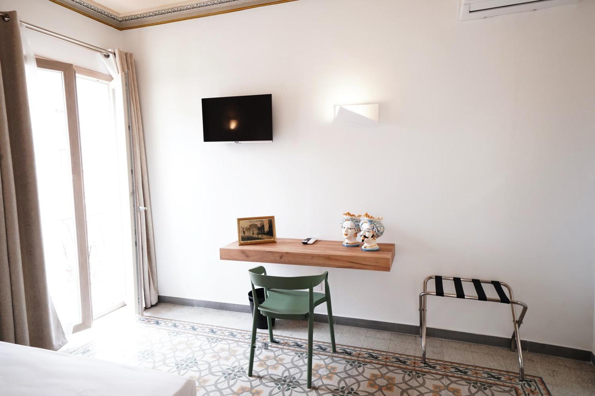 Ducas Rooms And Suite 라스카리 외부 사진