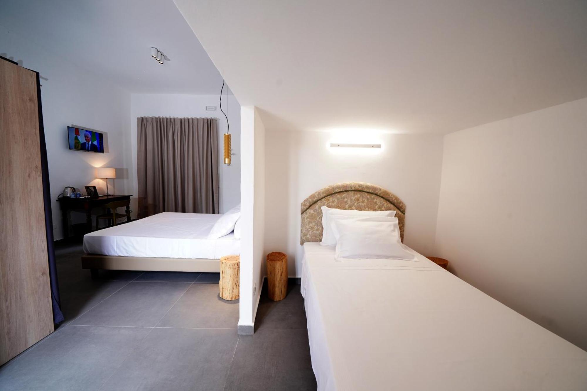Ducas Rooms And Suite 라스카리 외부 사진